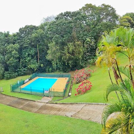 Appartement Cosy Dans Residence Avec Piscine Фор-де-Франс Экстерьер фото