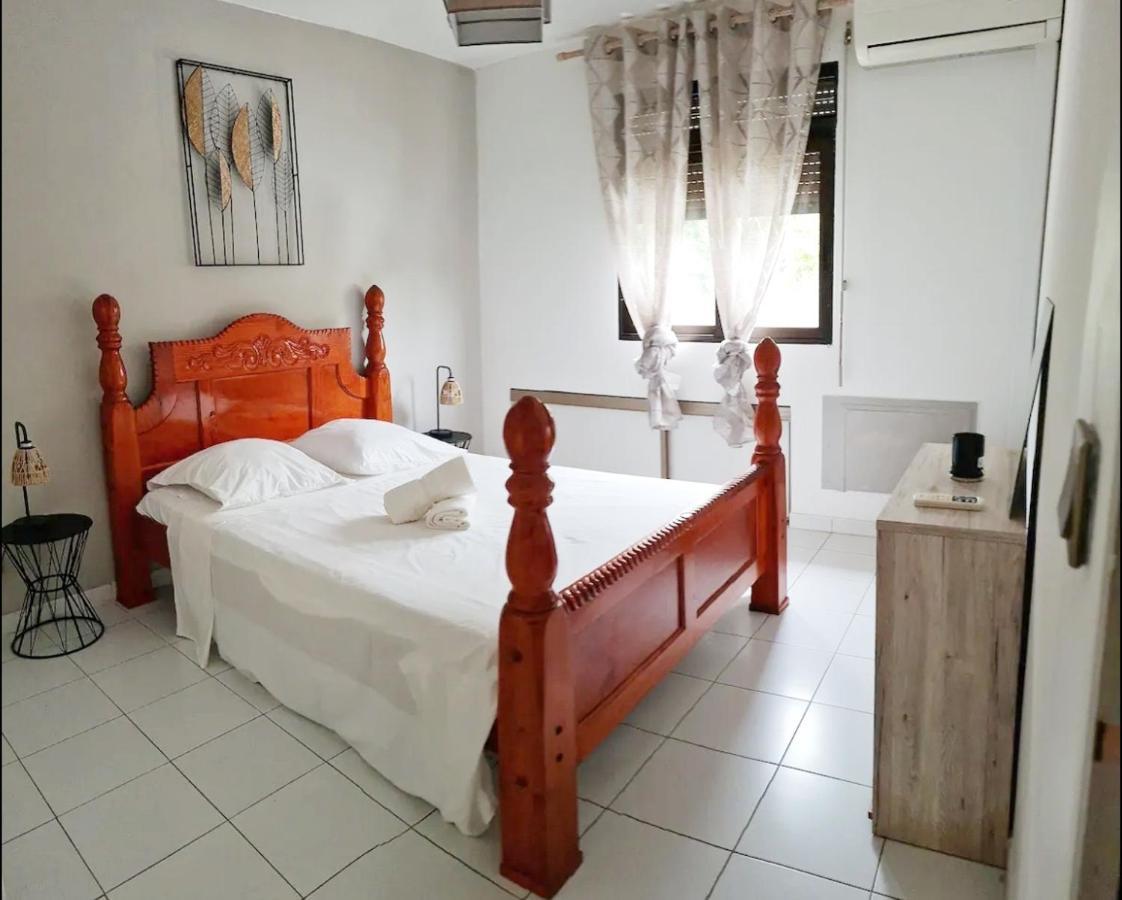 Appartement Cosy Dans Residence Avec Piscine Фор-де-Франс Экстерьер фото